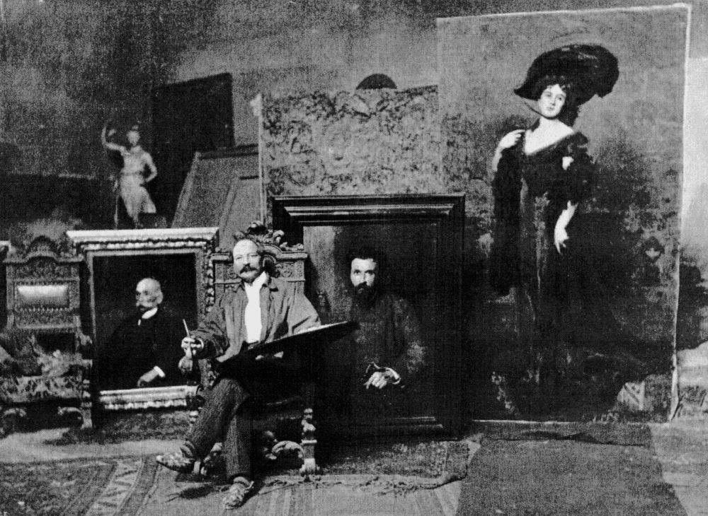 Cesare Tallone nel suo studio presso la Pinacoteca di Brera, 1906